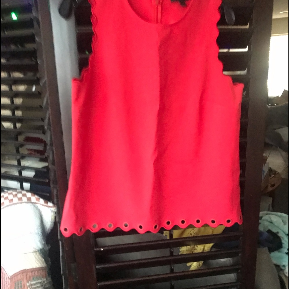 J Crew sleeveless tank top w/zipper in back & embellishments on bottom